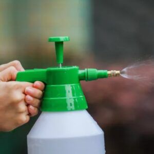 Riego y aplicación de productos en orquídeas